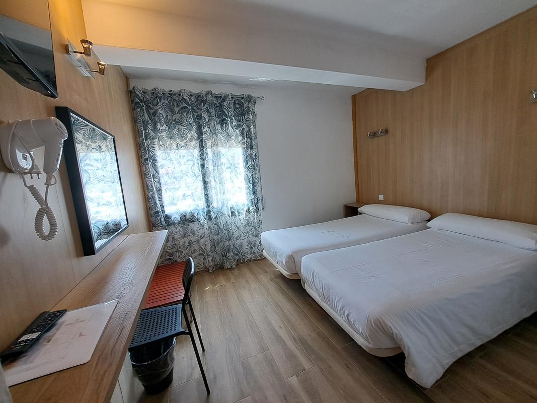 Hotel Avanti Pas De La Casa Ngoại thất bức ảnh