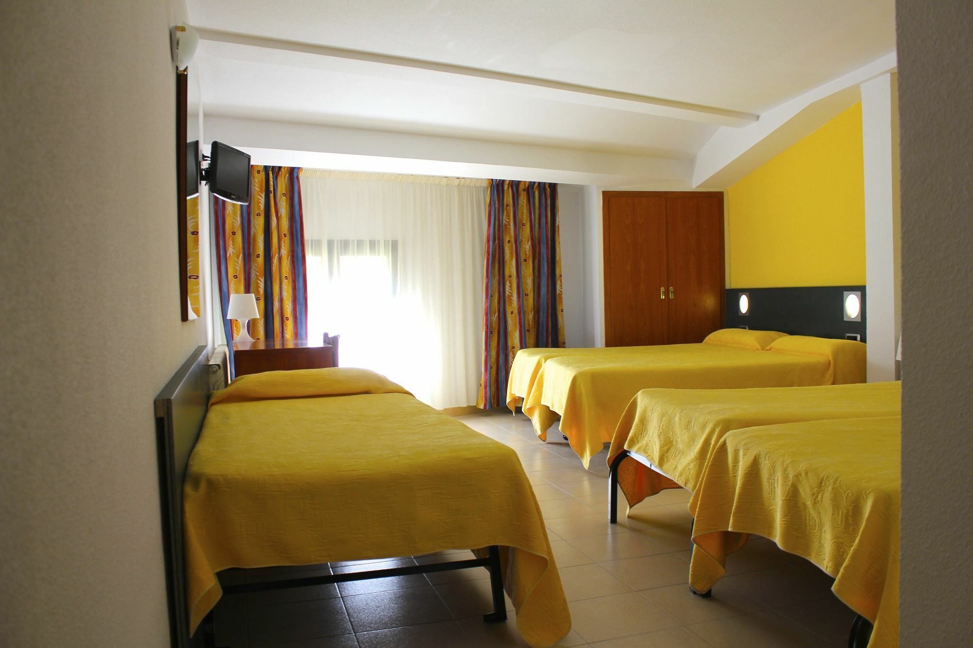 Hotel Avanti Pas De La Casa Ngoại thất bức ảnh